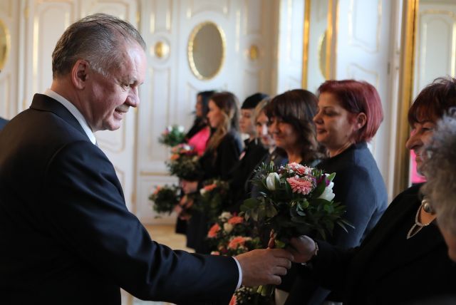 Pani prof. Vraždová na obede s prezidentom republiky