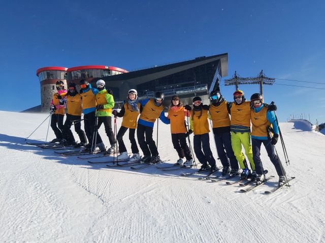 Lyžiarsky kurz I.B a I.D triedy 