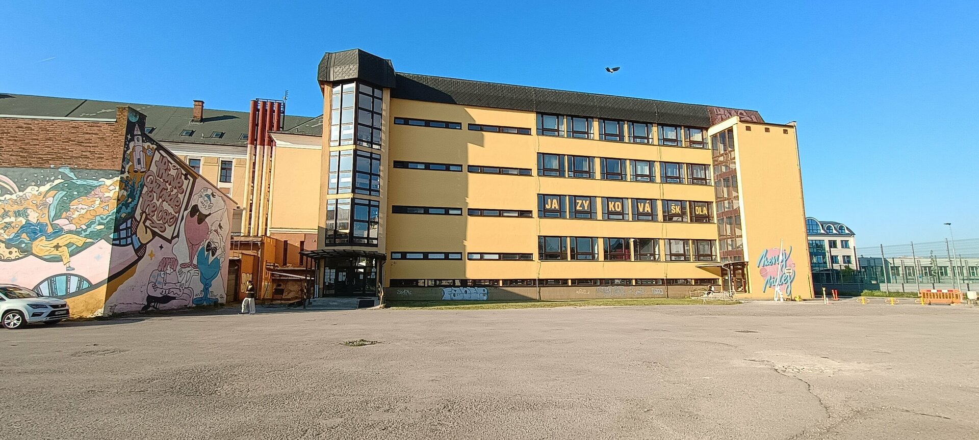 Zväčšiť fotografiu - Hrdinaremesla