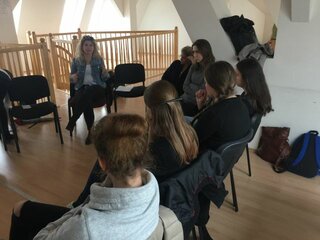 6.PREDNÁŠKA - prvá gynekologická prehliadka