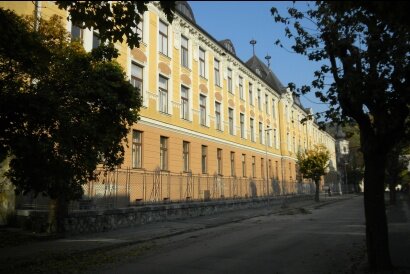 Vyššie sekundárne vzdelávanie – ISCED 3.A (8. ročné)