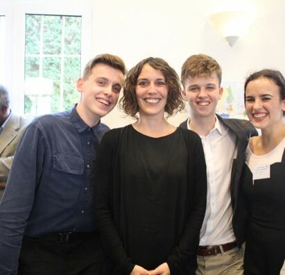 Naši študenti na modelovom zasadnutí Európskeho parlamentu.